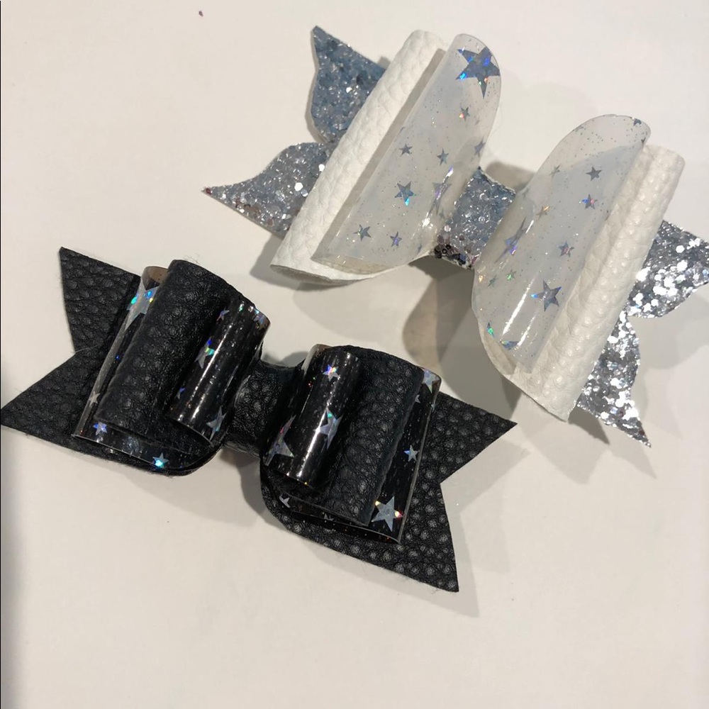 Bow ,handmade for you princess 👑🎀🛍